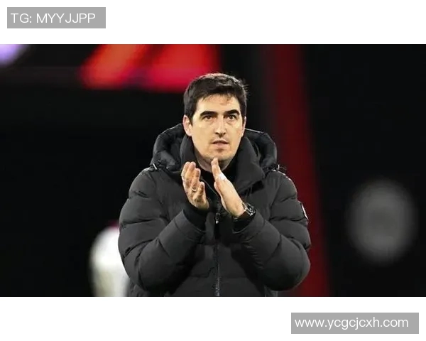 伯恩茅斯宣布与主教练密斯特签约至赛季结束 伯恩茅斯宣布与主教练密斯特签约至赛季结束