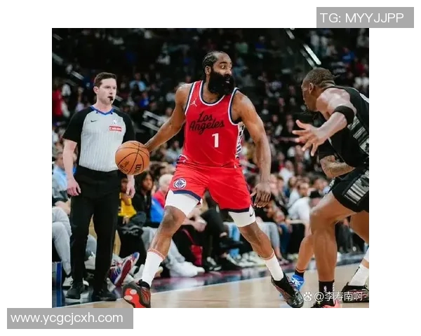 火箭击败马刺，哈登全场30+10引爆全场